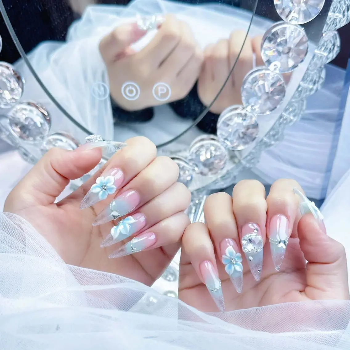 ネイル アートネイル ジェルネイル 韓国ネイル ロングネイル 持ち込み Umee Nailのネイルデザイン