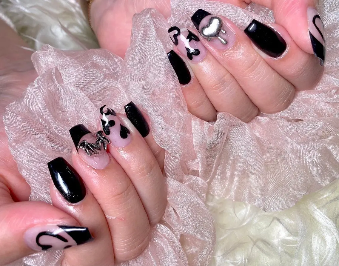 ネイル 長さ出し フレンチネイル ジェルネイル グラデーション 韓国ネイル ハンドネイル Nail&eye Belire 新宿のネイルデザイン