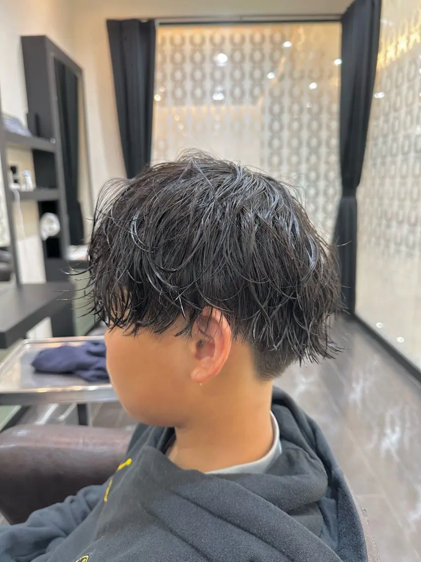 パーマ メンズ ナチュラルヘア 神田一瑳のヘアスタイル