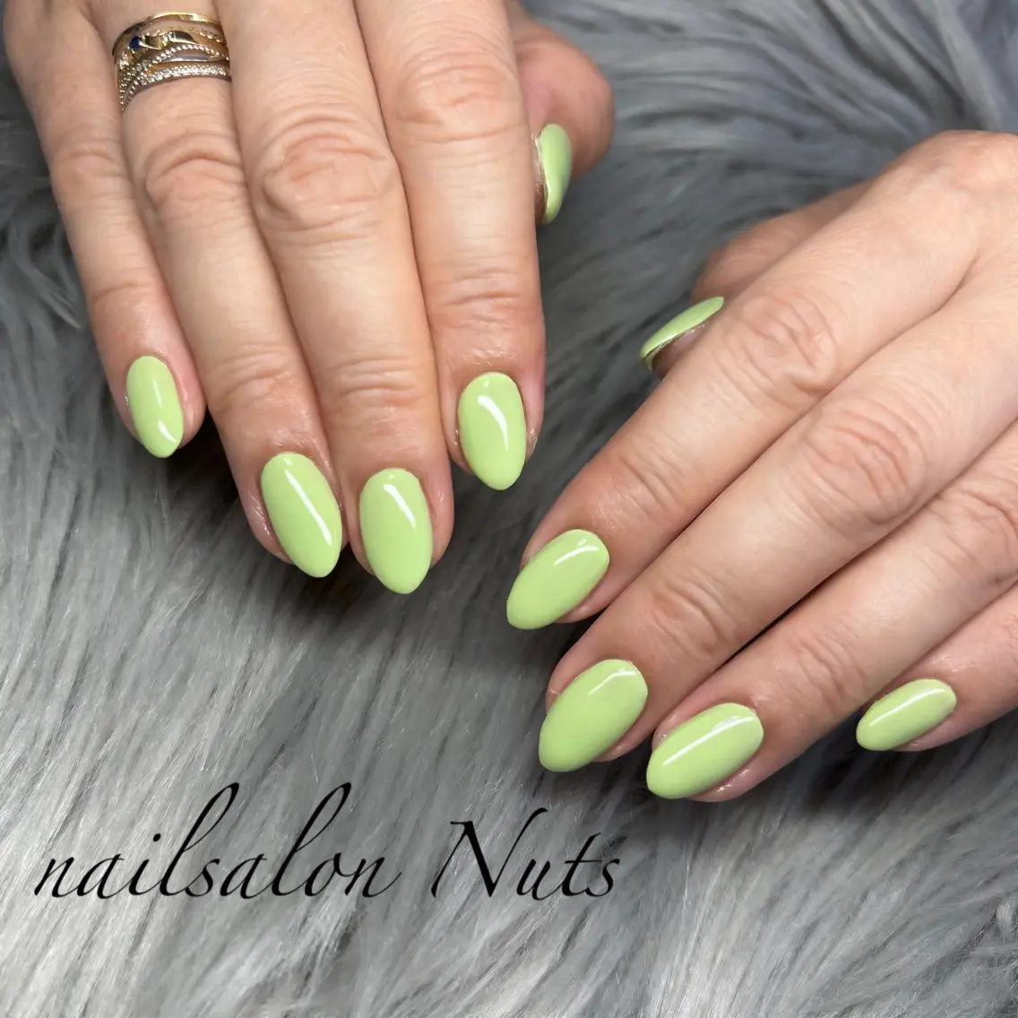 ネイル nailsalon Nutsのネイルデザイン