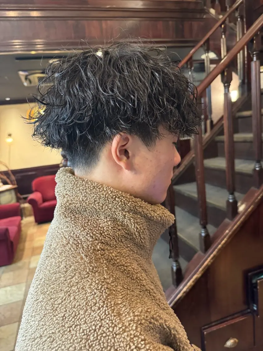 パーマ メンズ メンズパーマ 波巻きパーマ 鈴木結花/立川美容師 /お悩み解決型美容師のヘアスタイル