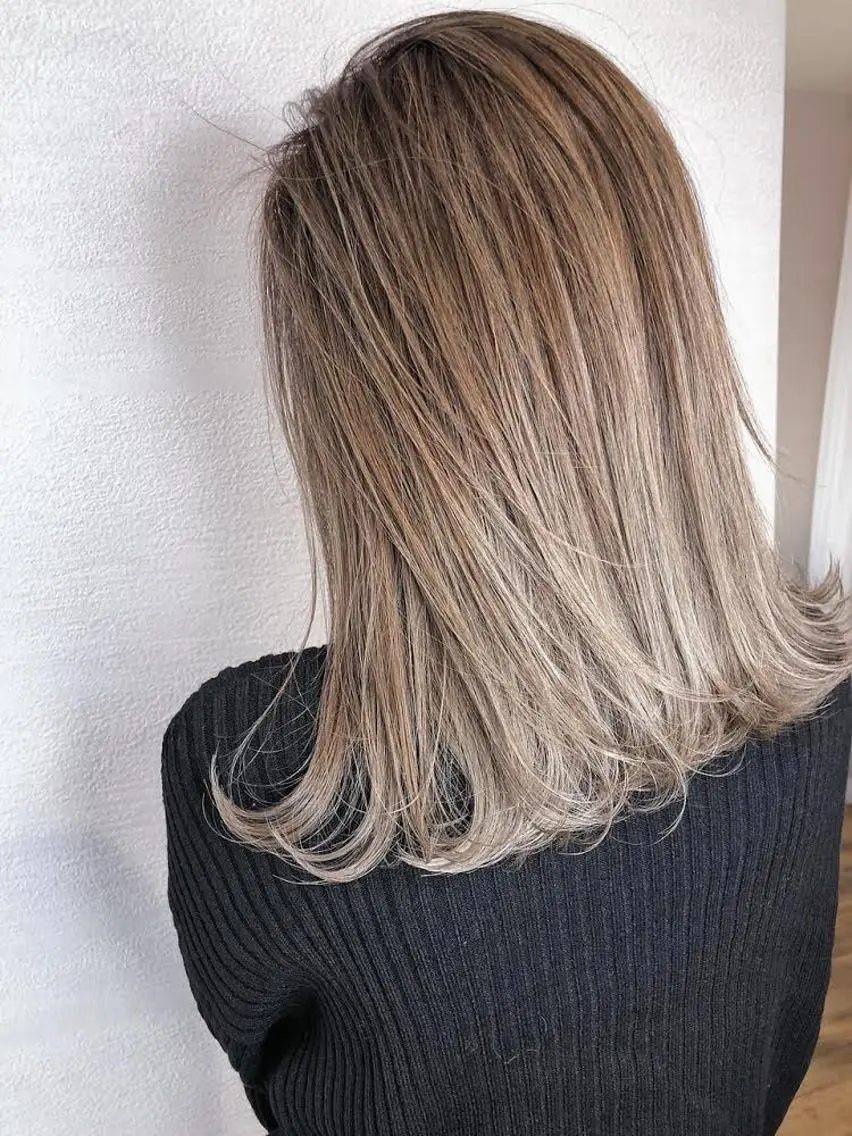 【人気No.3メニュー✨️】カット＋イルミナカラーorアディクシーカラー＋3Dハイライトorバレイヤージュの写真