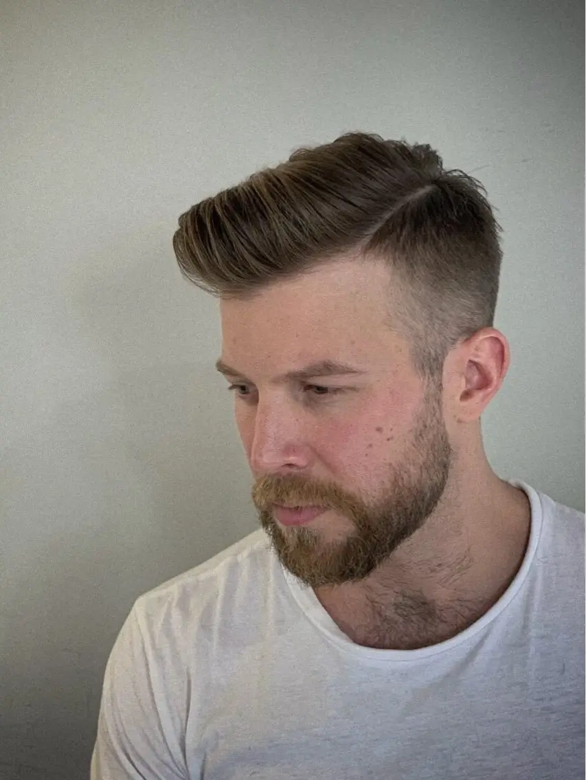ショート メンズ 刈り上げ ✂️アミヤ ✂️のヘアスタイル