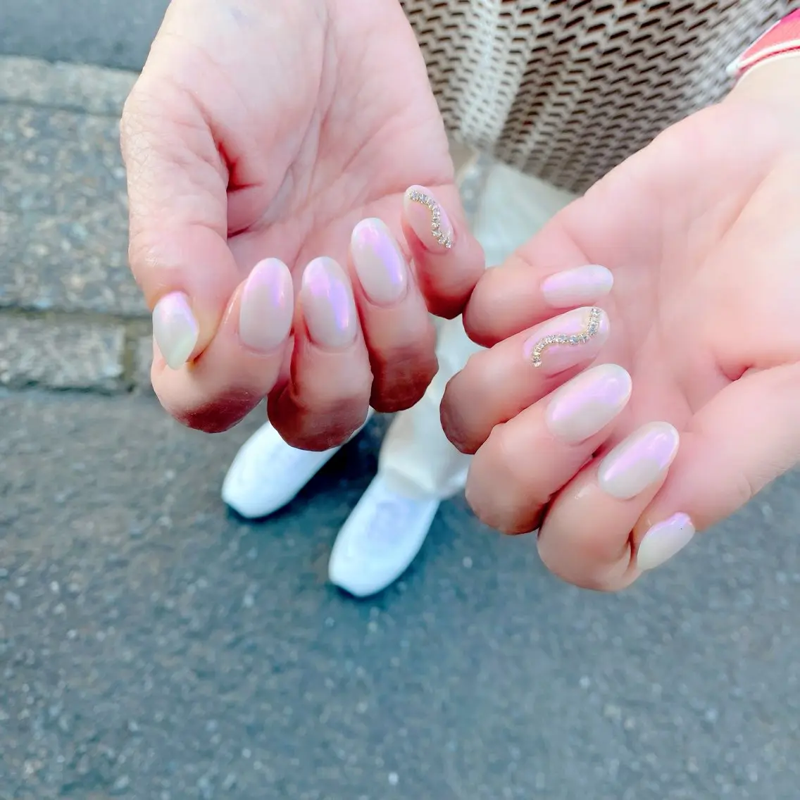 ネイル オーロラネイル ミラーネイル ピンク ハンドネイル Salon Ｋのネイルデザイン