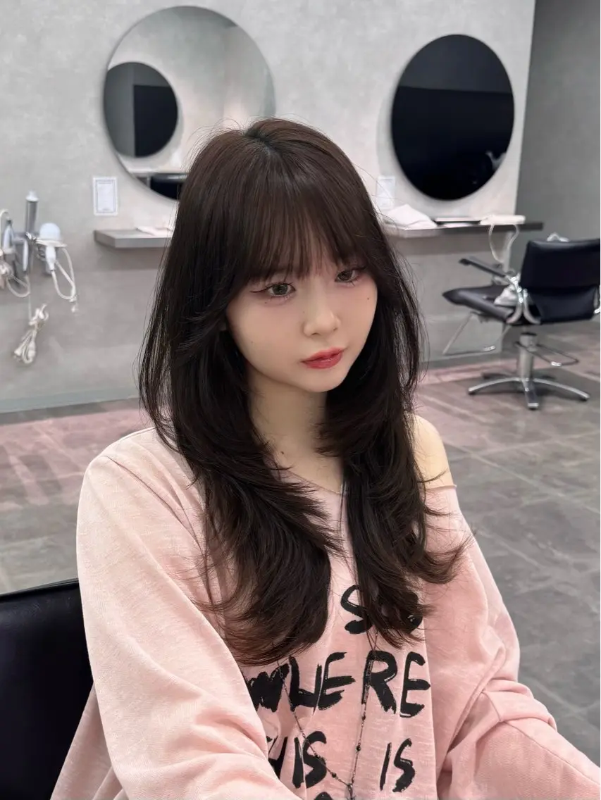 セミロング 顔周りカット 韓国風ヘア レイヤーカット 似合わせカット カット ヘアカラー 韓国レイヤーカット /顔周り/佐藤詩門のヘアスタイル