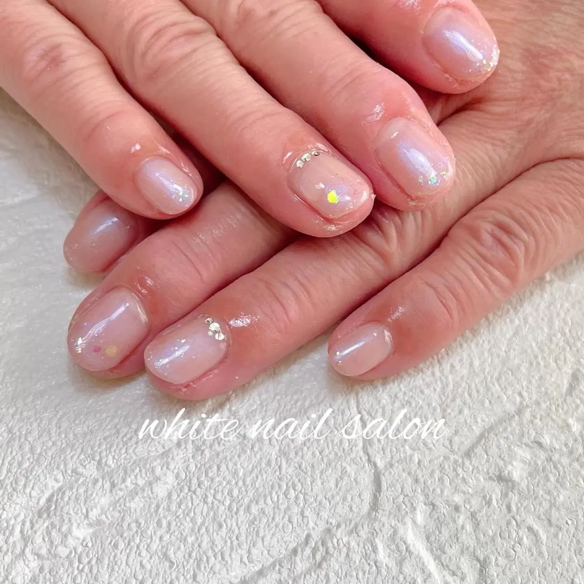 ネイル フットネイル ジェルネイル ハードジェル ラメ(グリッター) 持ち込み ハンドネイル white nail salonのネイルデザイン