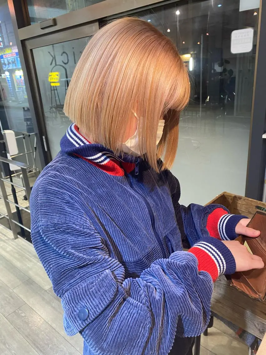 〖 外国人風 〗　🪞 bleach on color 🪞 ¥16720の写真