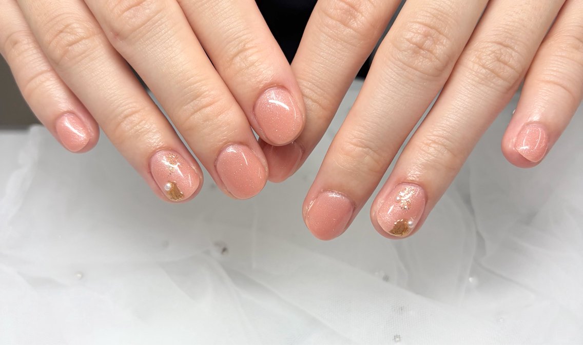 ネイル Bianca 赤羽 KUSAKABEのネイルデザイン