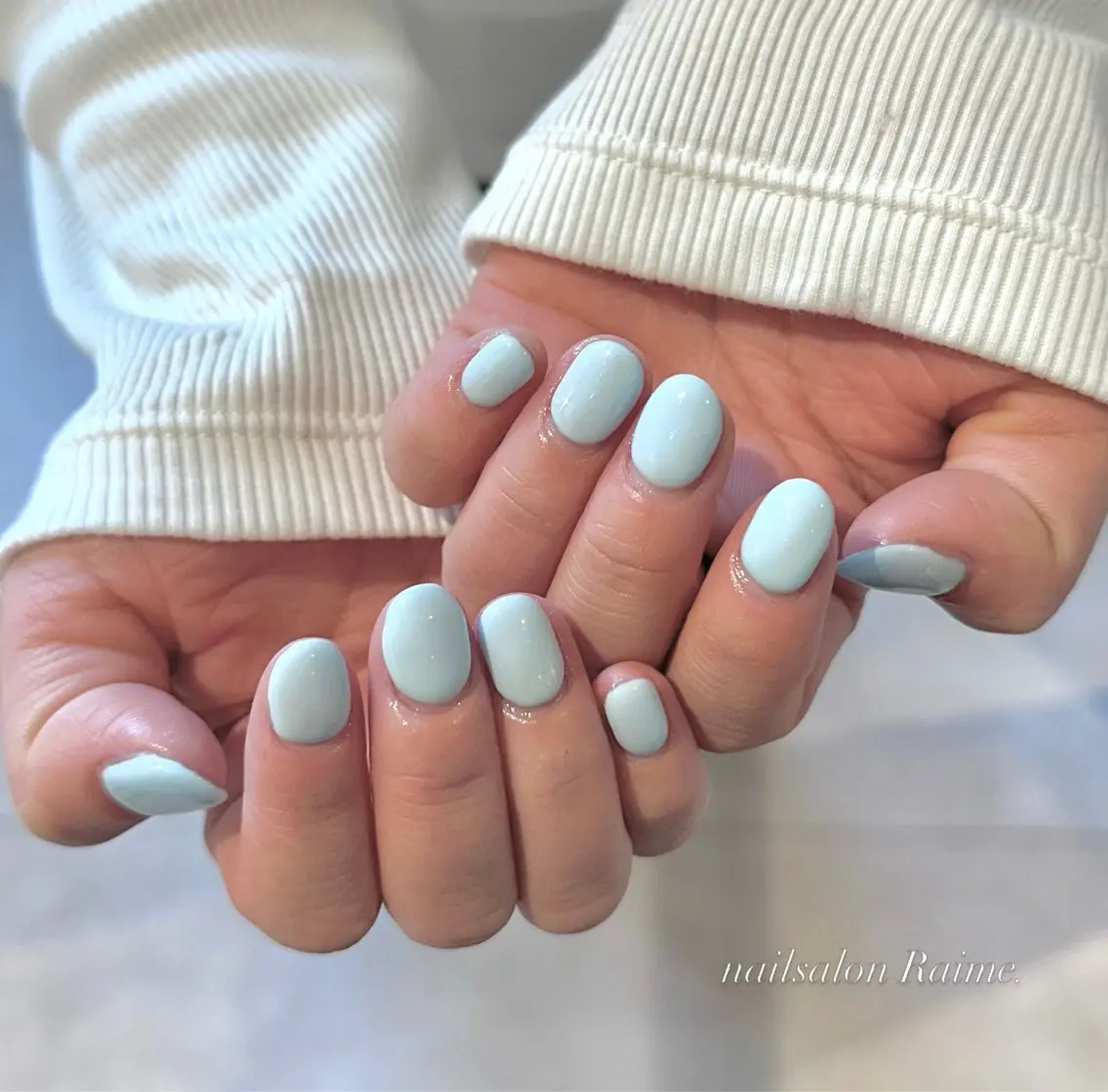 ネイル 水色 ワンカラーネイル ハンドネイル ami🌙ྀི ネイルモデル募集中のネイルデザイン