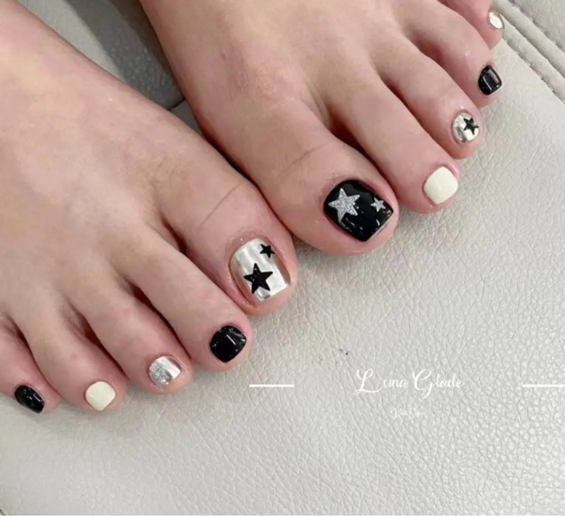 🌟foot 120分時間内やり放題(4本アート)の写真