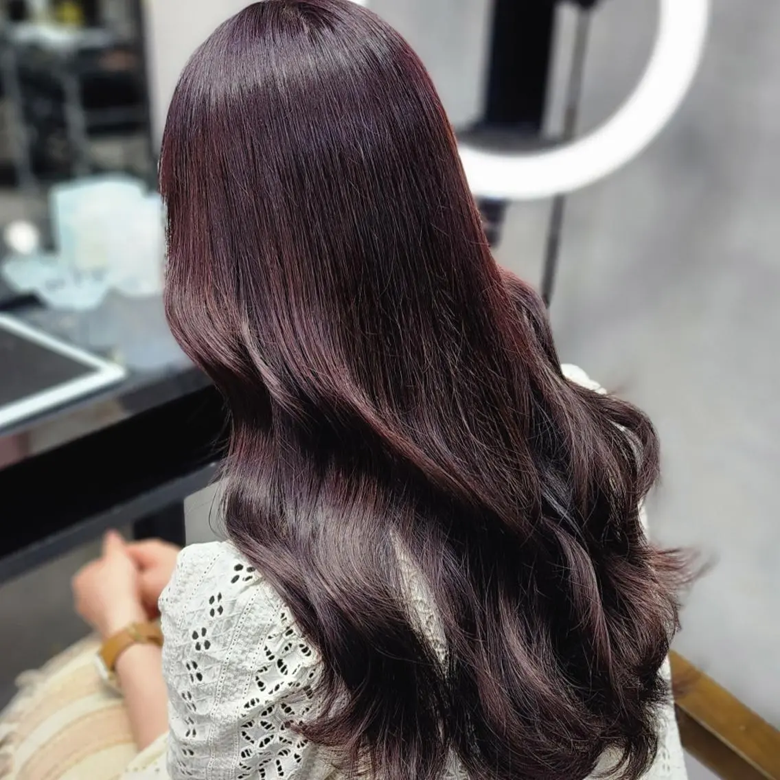 カラー ロング アディクシーカラー バレイヤージュ 黒髪 ブリーチ ケアブリーチ 新栄 夏のヘアスタイル