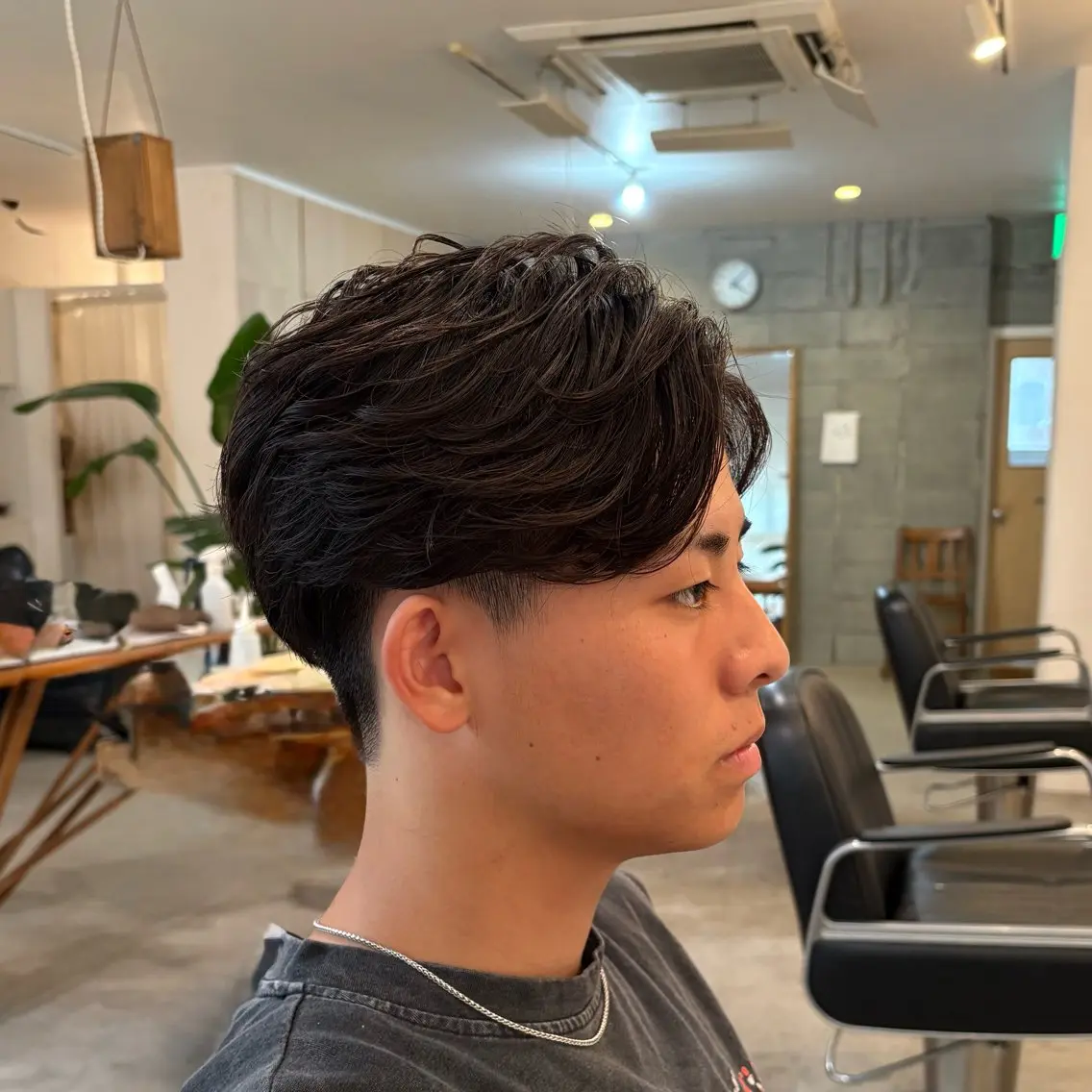 【メンズ限定クーポン】カット+フェザーパーマ+眉cut ¥12100→¥9680の写真