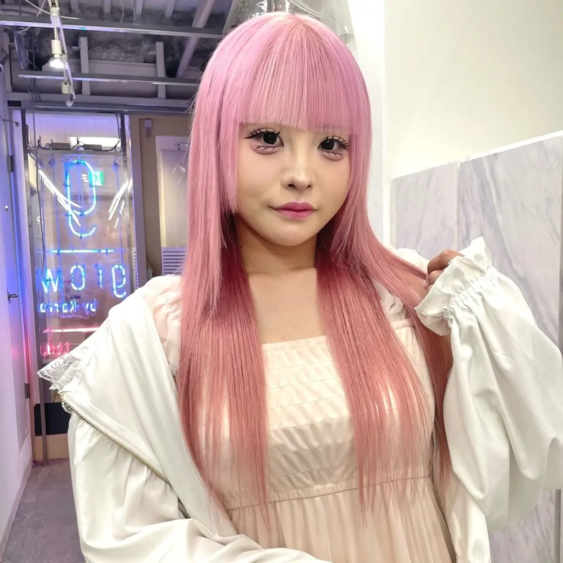 ◆圧倒的人気No.1◆【ダブルカラー+プルエクステ50本】の写真