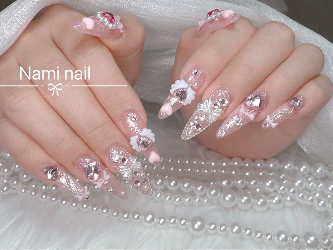 ネイル 長さ出し ガーリー 韓国ネイル ロングネイル 持ち込み Nami nail salonのネイルデザイン