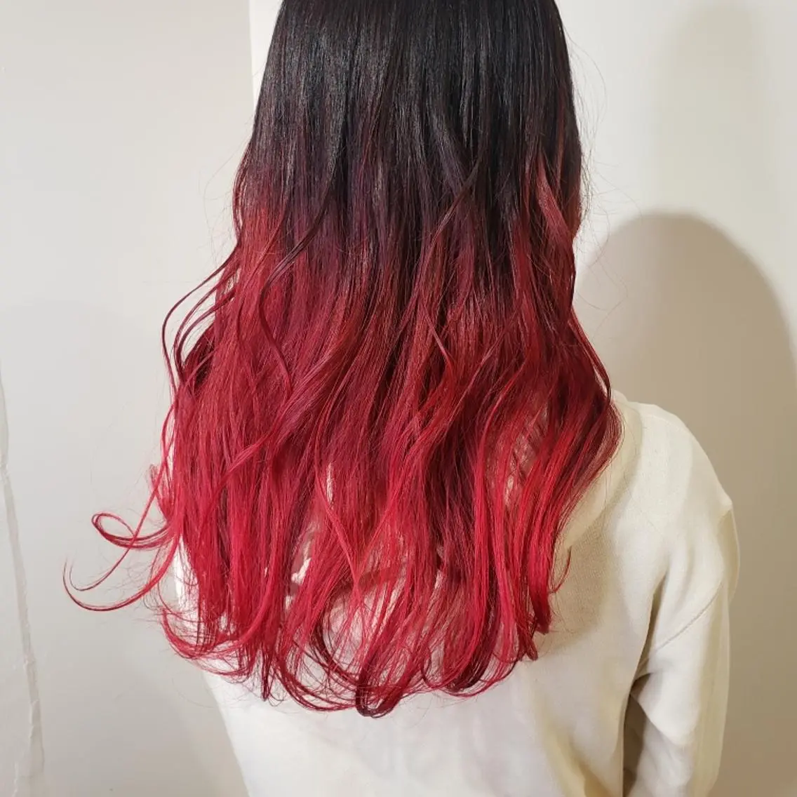 ロング トリートメント カット ヘアカラー トリートメント 🇰🇷透明感×ハイ トーン🌟tomoのヘアスタイル