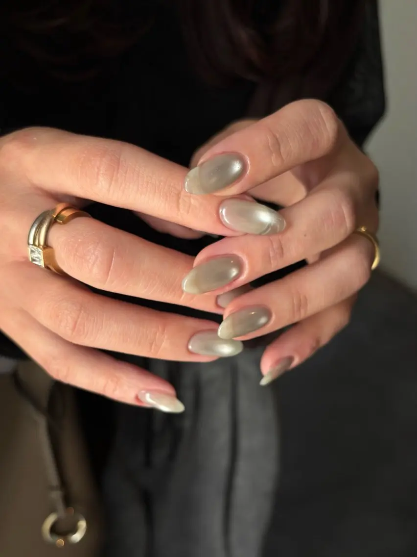 ネイル Manon Tomiのネイルデザイン