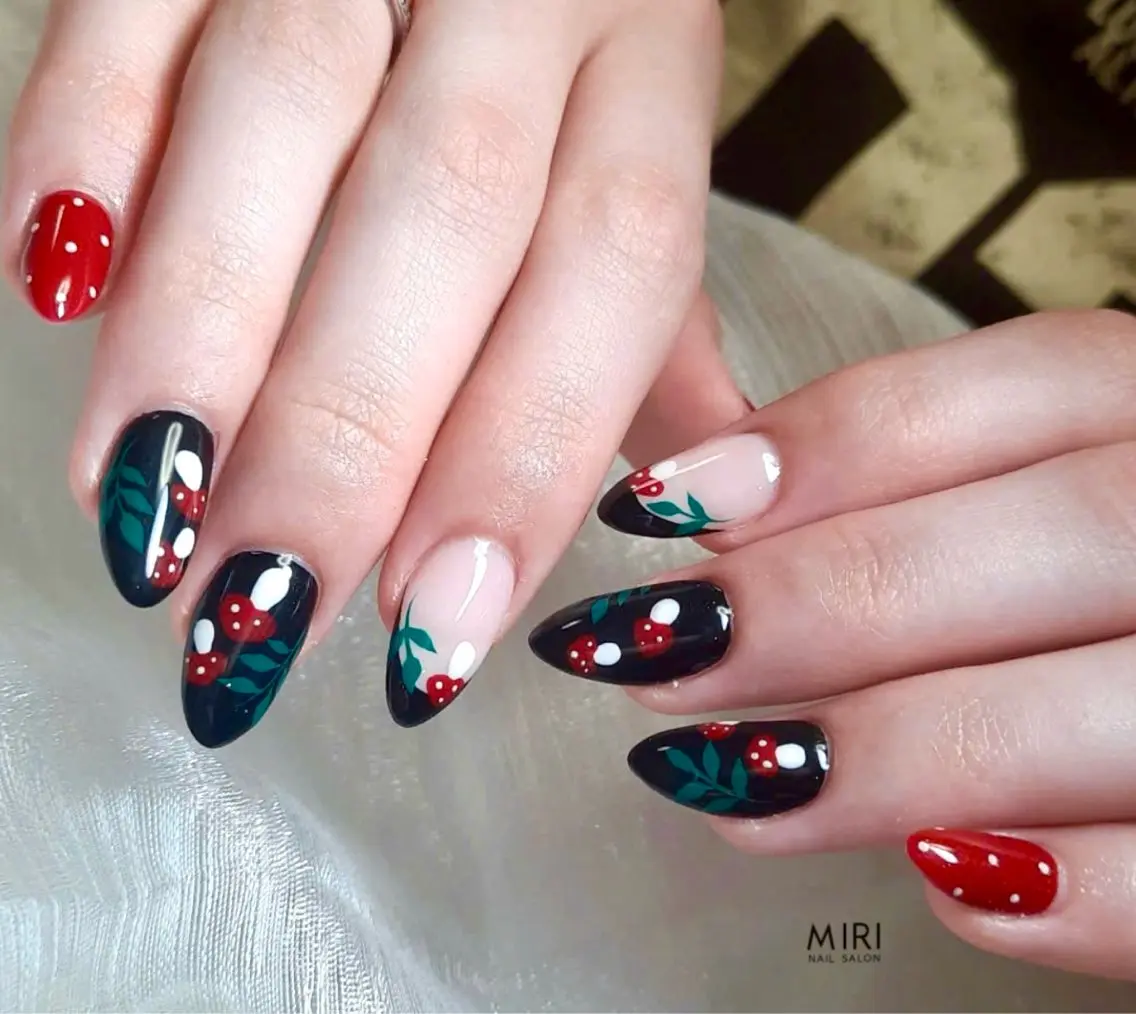ネイル 持ち込み ハンドネイル Miri nail salonのネイルデザイン