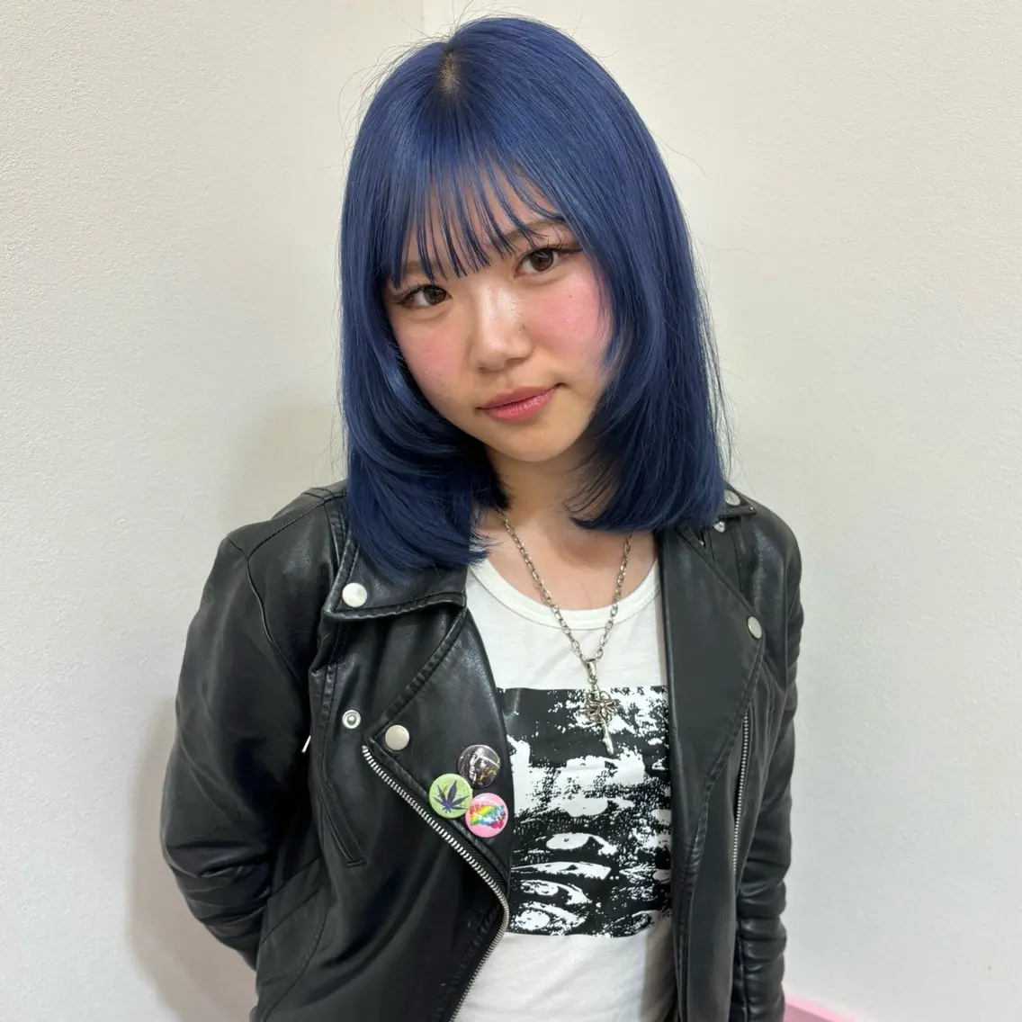 ミディアム カラー メイ ☪️のヘアスタイル