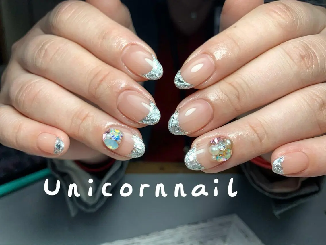 ネイル フレンチネイル ガラスフレンチ ストーンネイル Unicorn Nail 矢場町店のネイルデザイン