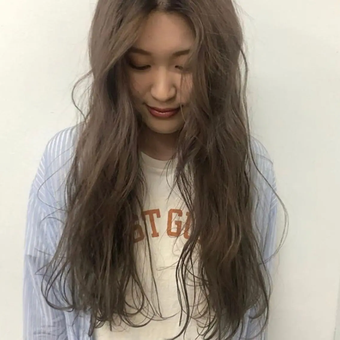 ロング カラー グレージュ ピンクカラー ニュアンスヘア🌔 nanakoのヘアスタイル