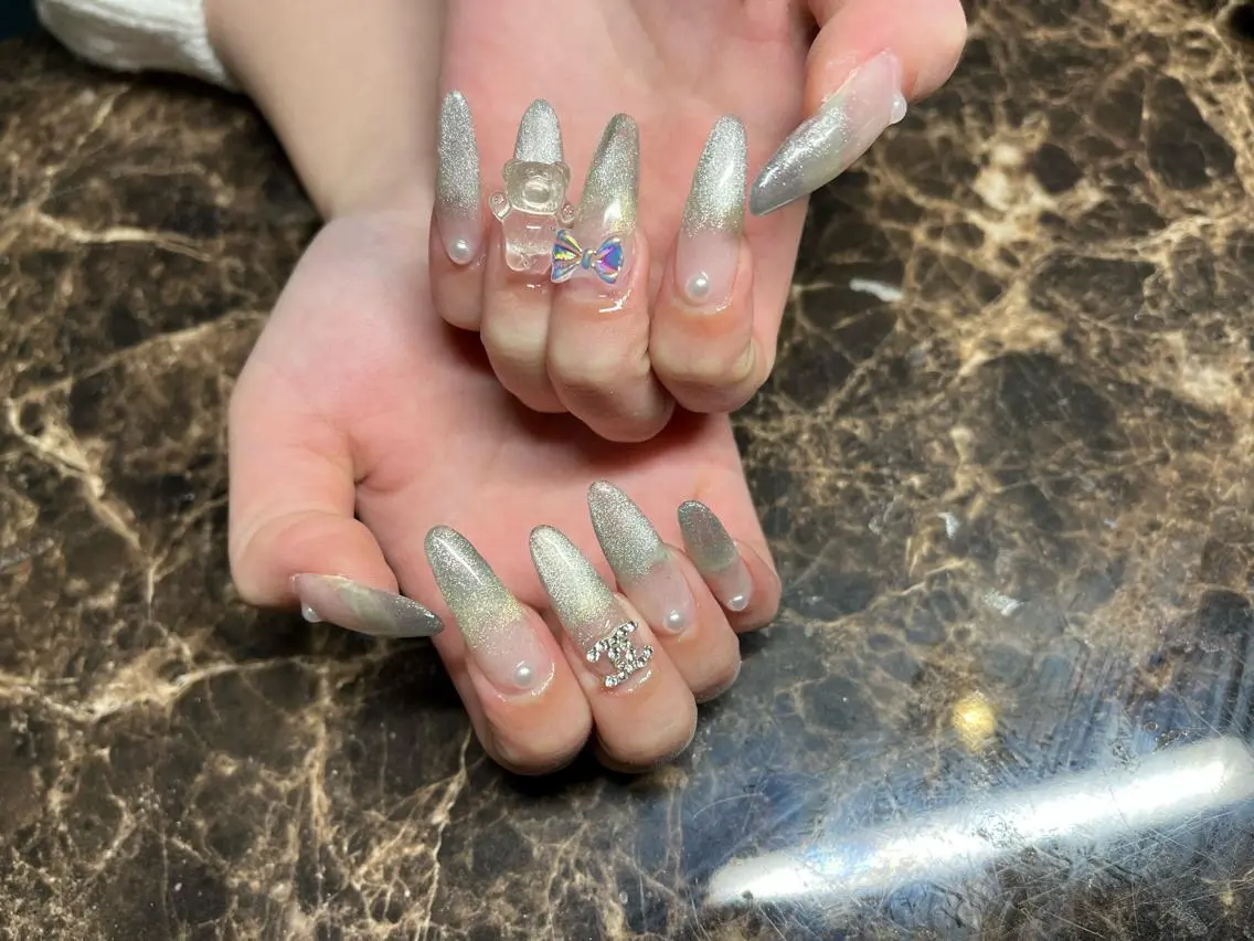 ネイル ハンドネイル IROHA Nail 矢掛萌子のネイルデザイン