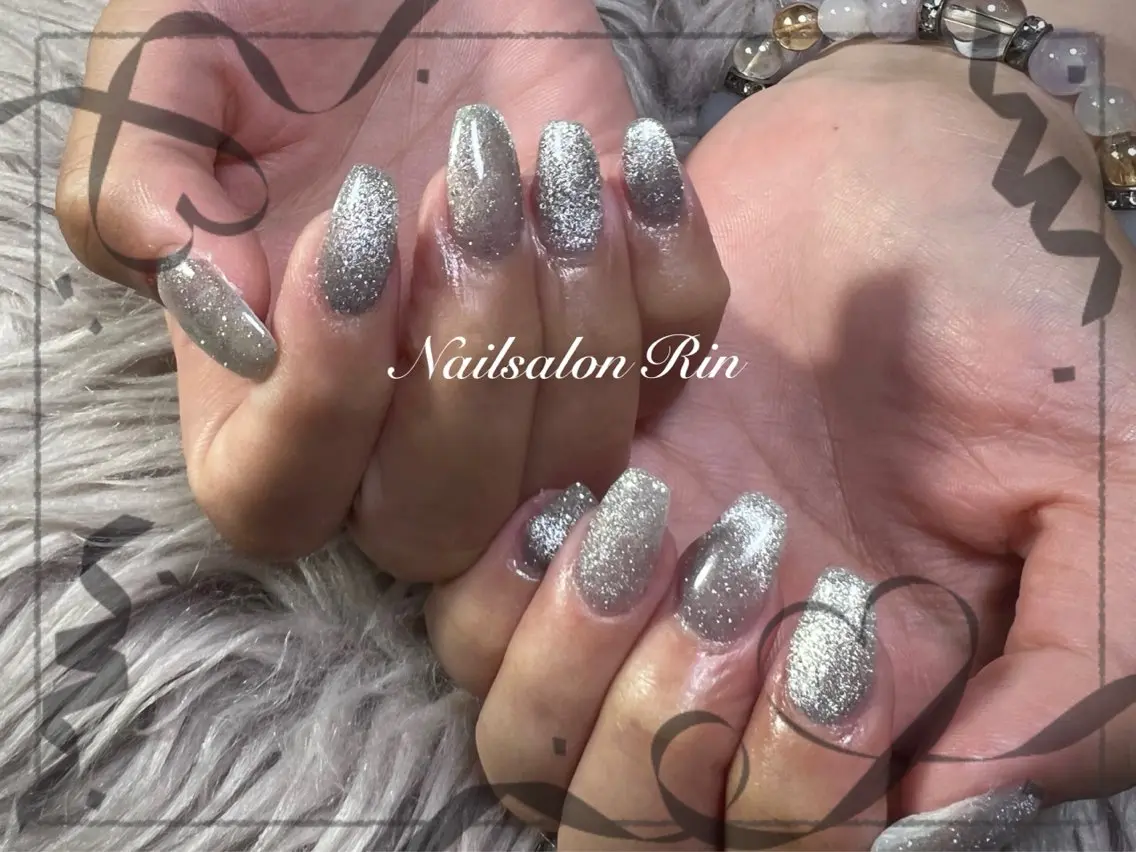 ネイル マグネットネイル Nailsalon Rinのネイルデザイン