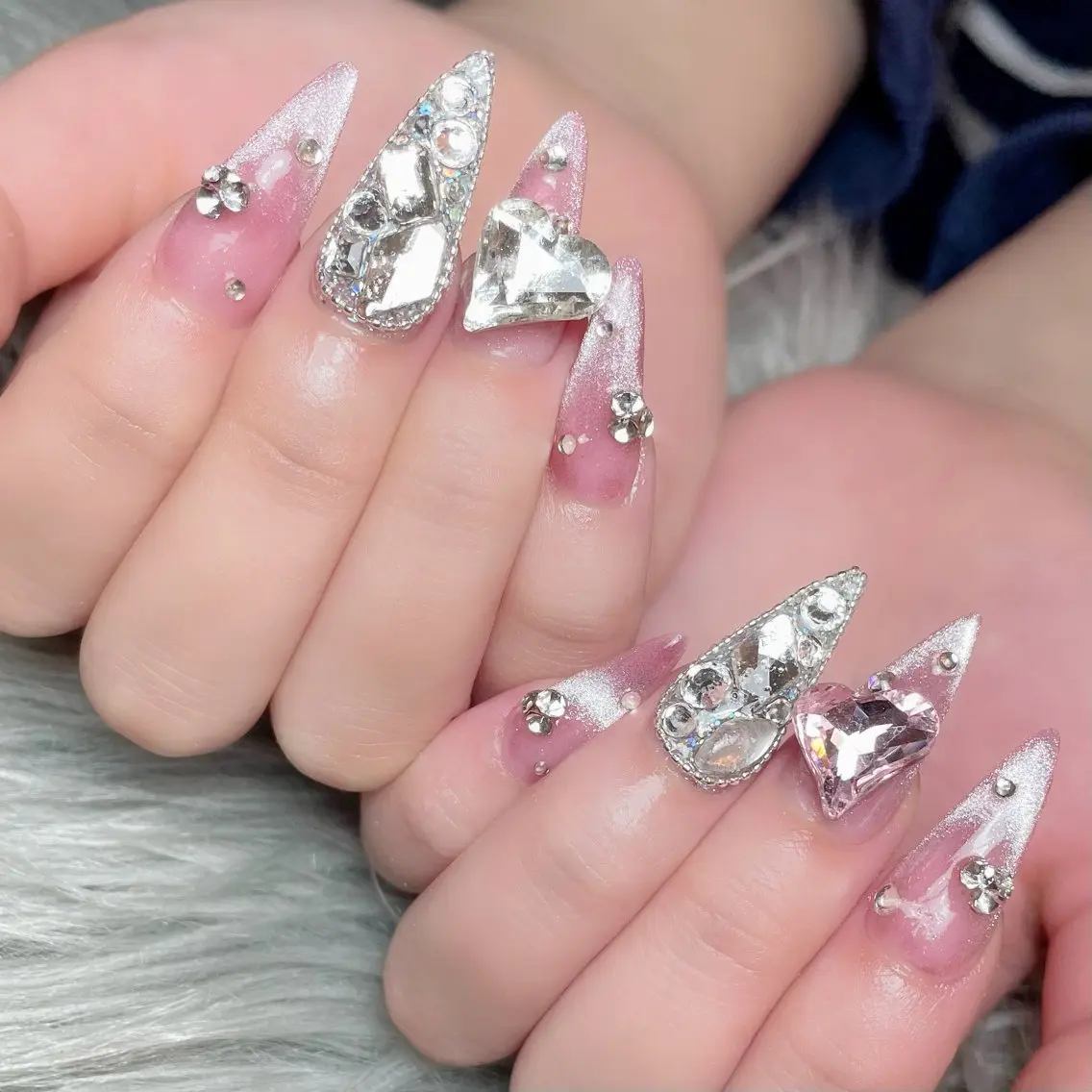 ネイル ハンドネイル Feel ‪‪☺︎‬Yuriaのネイルデザイン