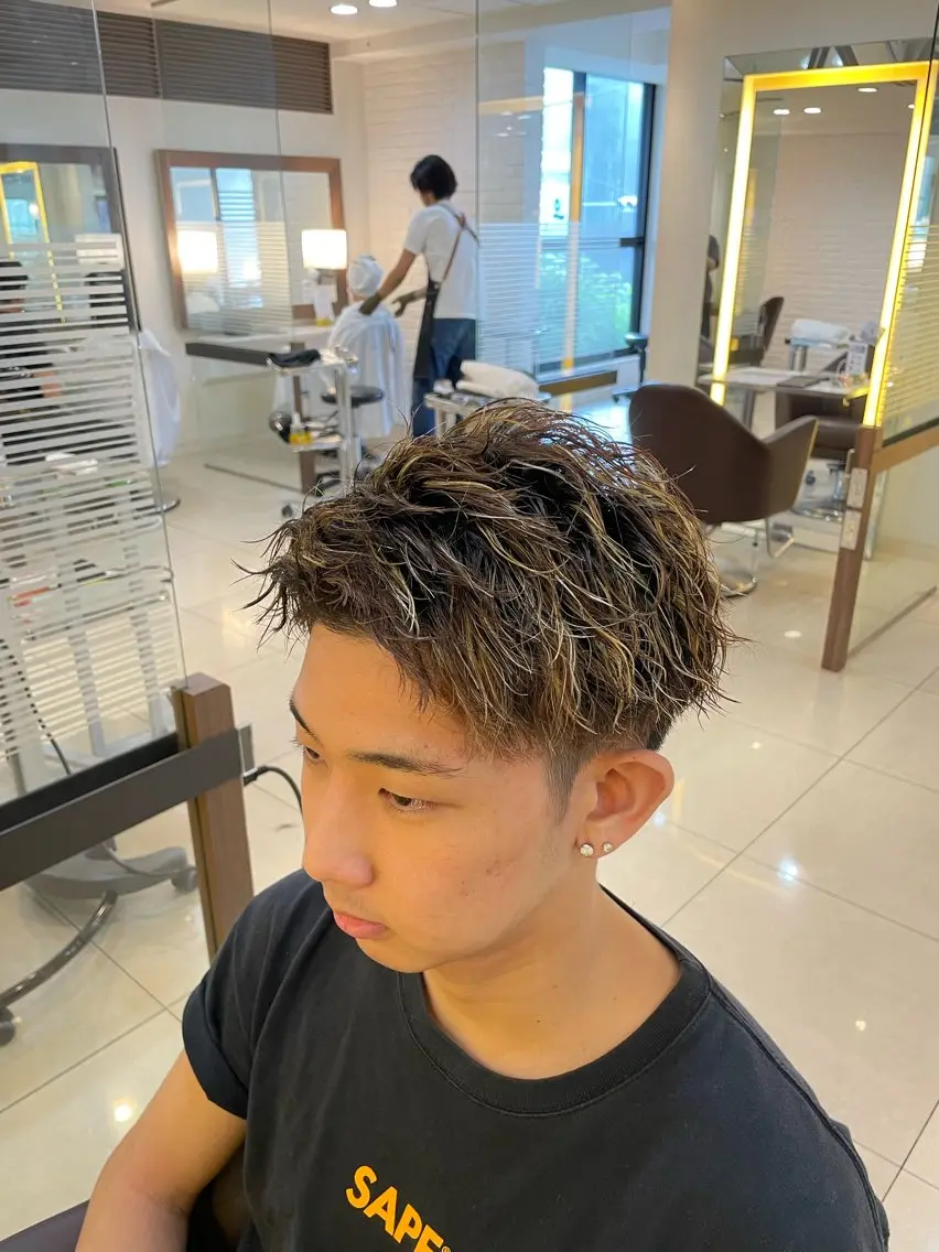 パーマ メンズ メンズハイライト 辻野 光希のヘアスタイル