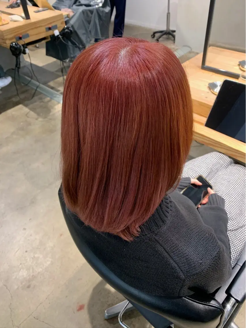カラー 西村 颯世のヘアスタイル