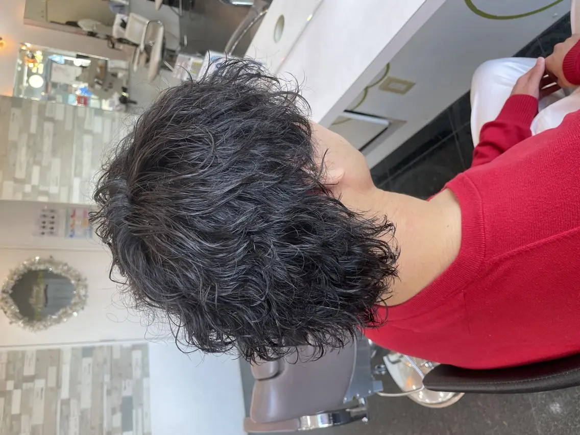 パーマ ショート メンズ カット パーマ 💇🏻‍♂️パーマ ニキ✨本田龍斗のヘアスタイル