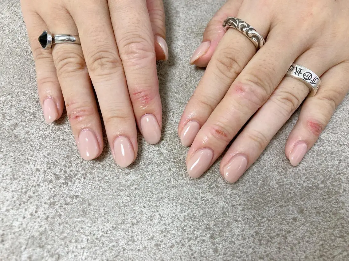 ネイル ワンカラーネイル ハンドネイル mogunail &blowのネイルデザイン
