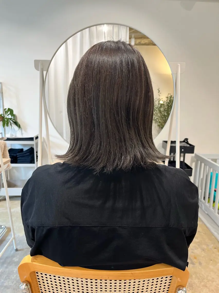 セミロング カラー トリートメント Time is mummyのヘアスタイル