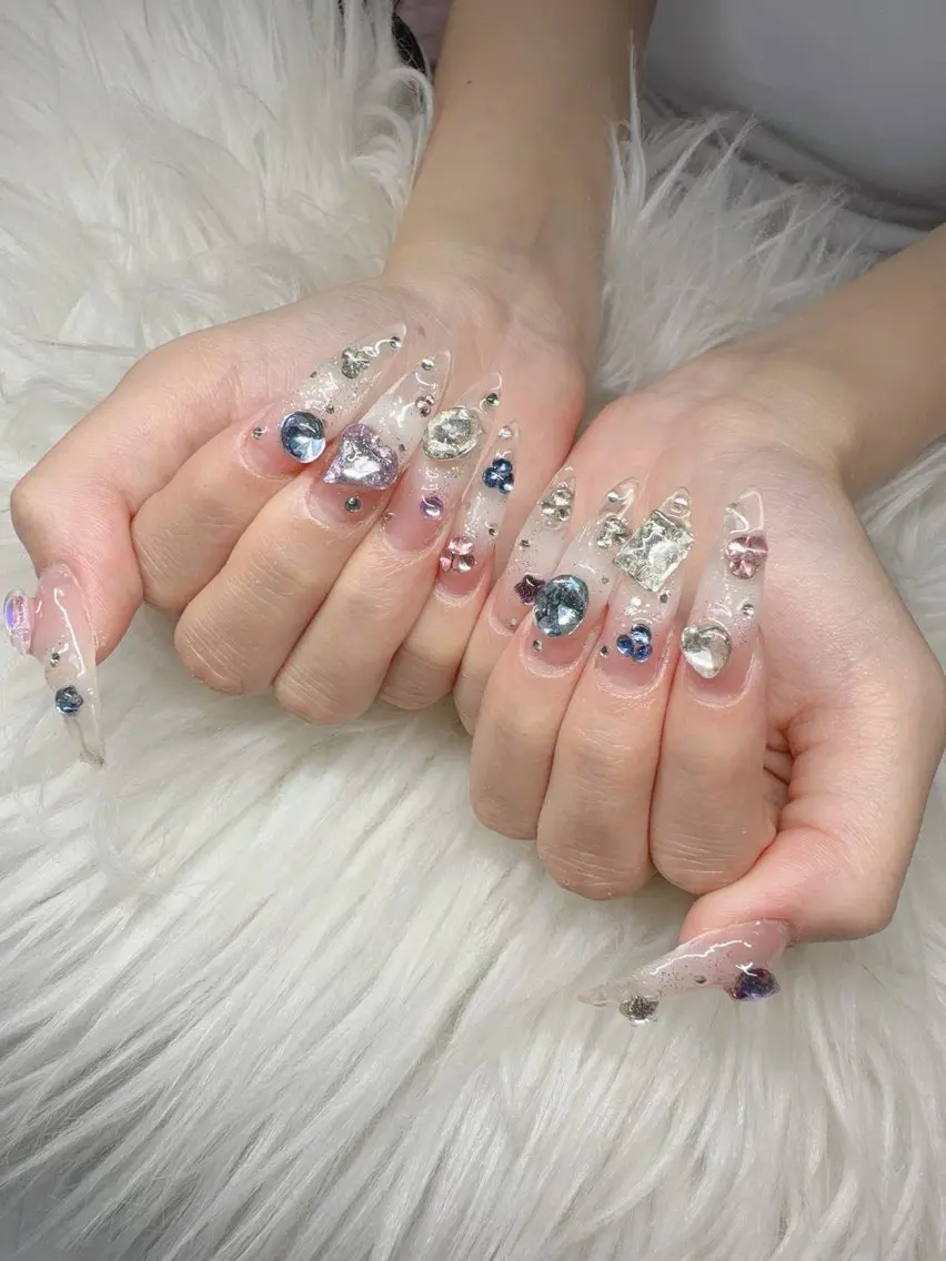 ネイル 長さ出し グラデーション 卒業式 キラキラネイル マグネットネイル ハンドネイル Lee Nailsのネイルデザイン