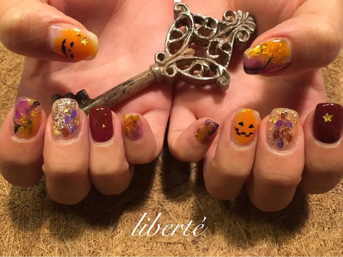 ネイル liberté (リベルテ)のネイルデザイン