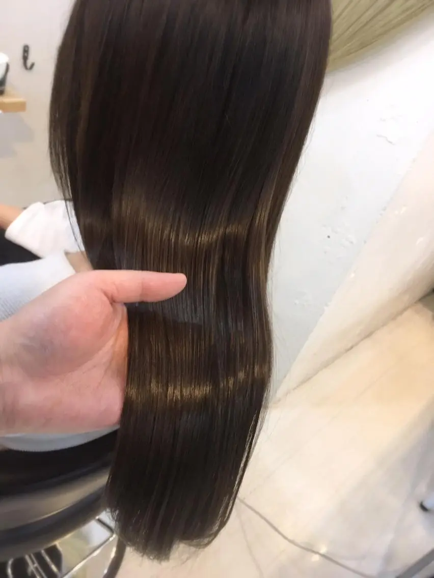 ✂︎カット＋白髪染めに見えない髪質改善白髪染カラー全体（明るいまま白髪が自然になじみます）+4stepトリートメントの写真