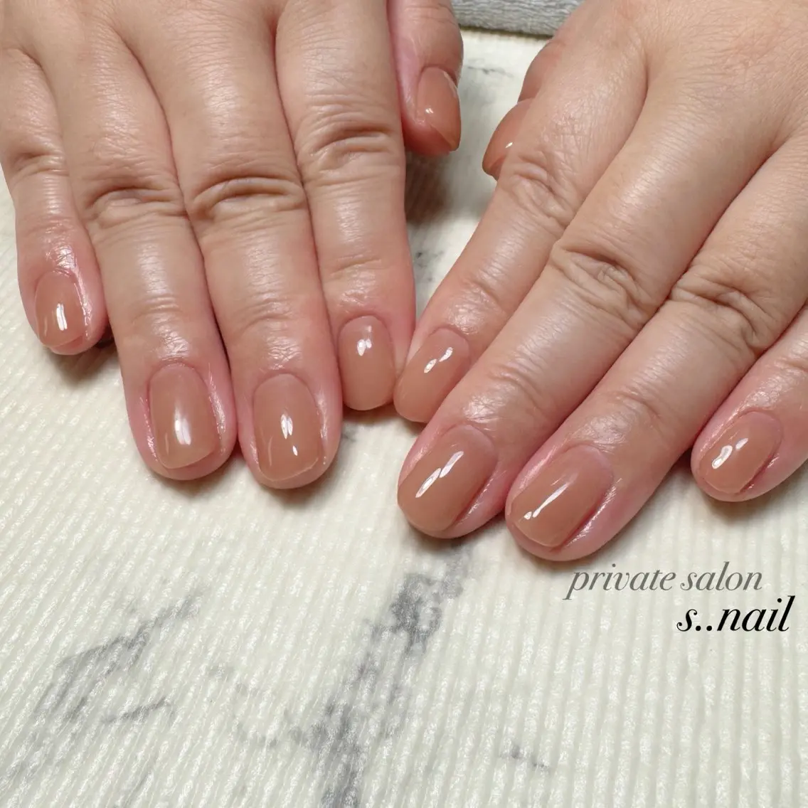 ネイル ピンク ピンクベージュ ハンドネイル フットネイル s..nail / MORITAのネイルデザイン