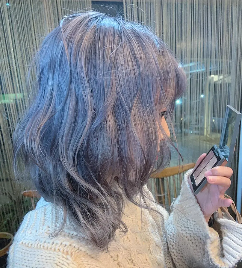 ミディアム アッシュ パープルカラー 🌿子池おりえ 🌿のヘアスタイル