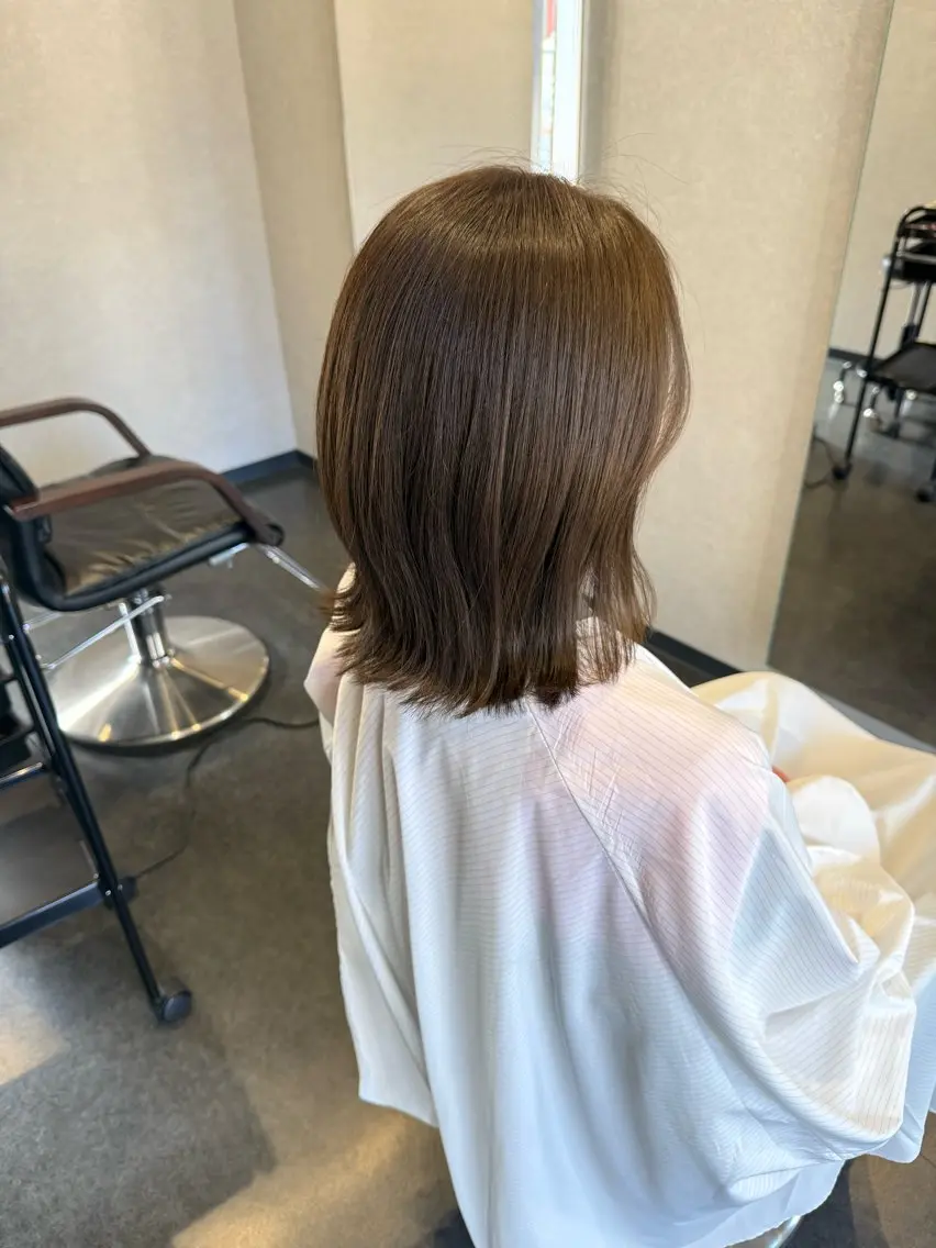 ミディアム ボブ 外ハネヘア カット ヘアカラー トリートメント 髪質改善⚡️カラー 🍀武久 誠🍀のヘアスタイル