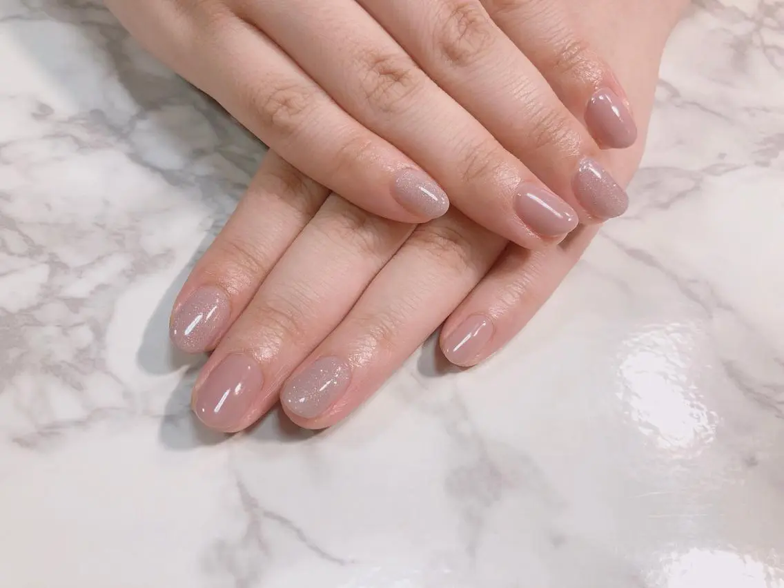 ネイル ジェルネイル Regaro i.sのネイルデザイン