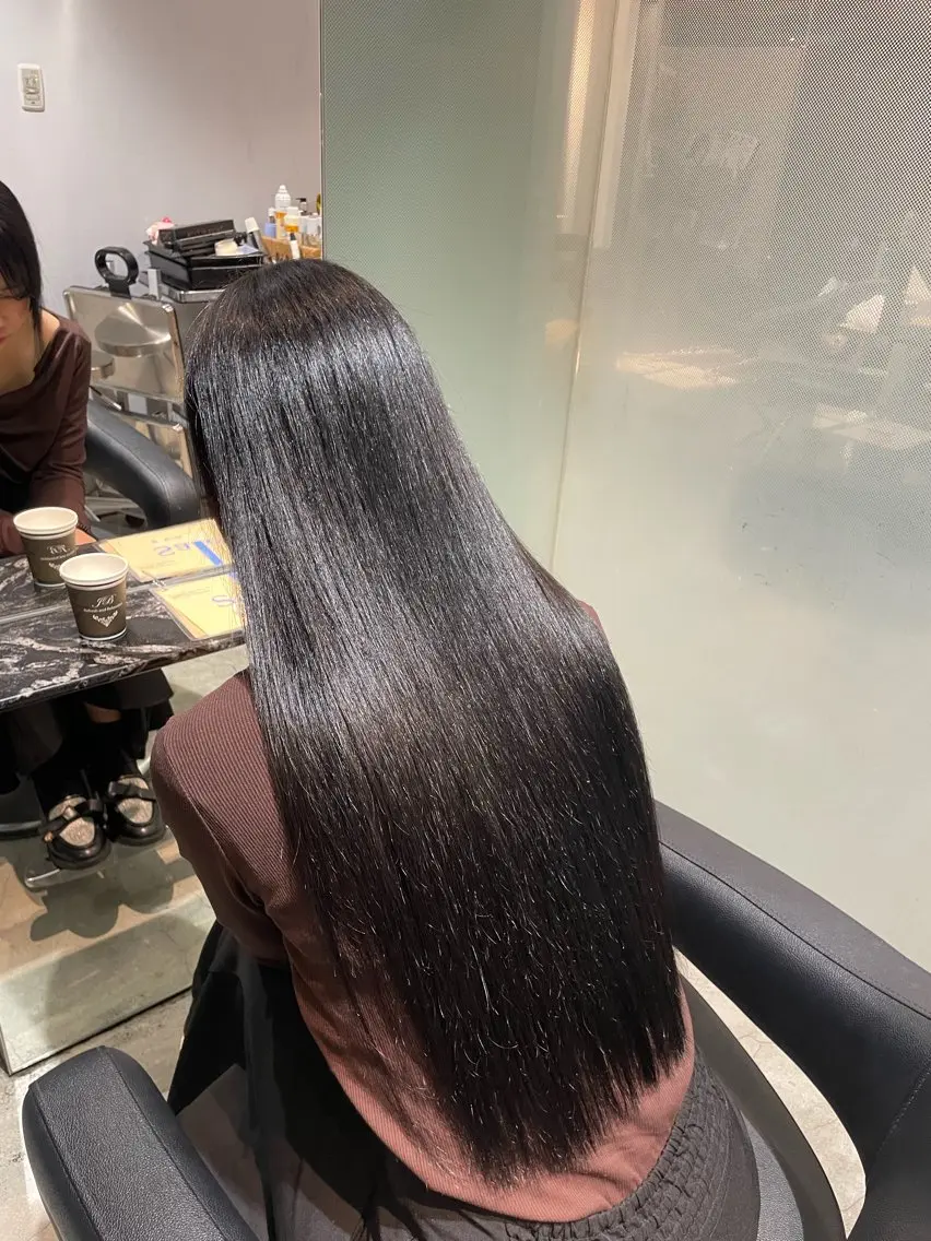 ロング カラー 透明感カラー トリートメント 【Cura】 ねねのヘアスタイル