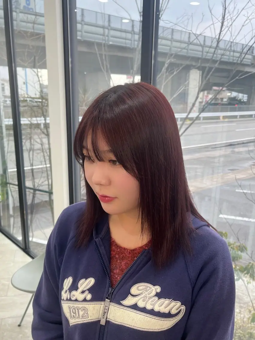 カラー NAO／ KOS pinkのヘアスタイル