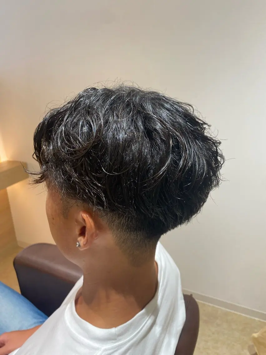 パーマ メンズ カット パーマ メンズパーマモデル 大募集中のヘアスタイル