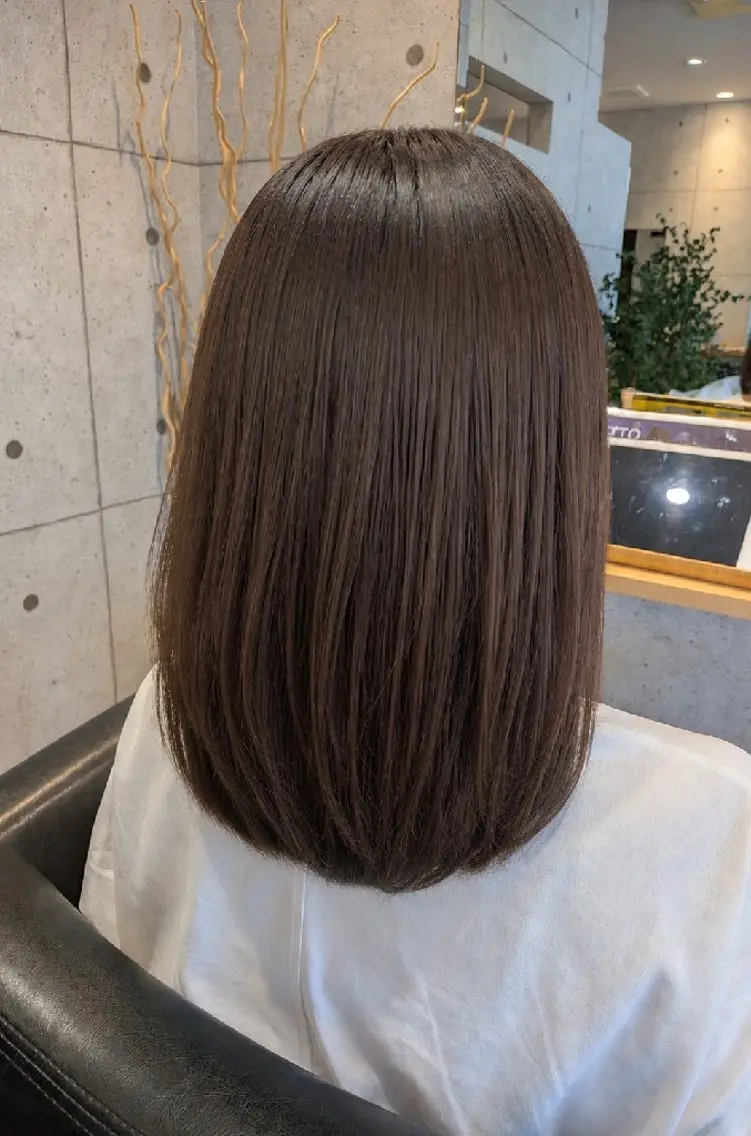 ミディアム NISHIDA MINAMIのヘアスタイル