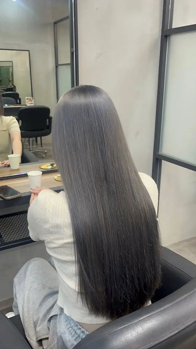 カラー 今井 花音のヘアスタイル