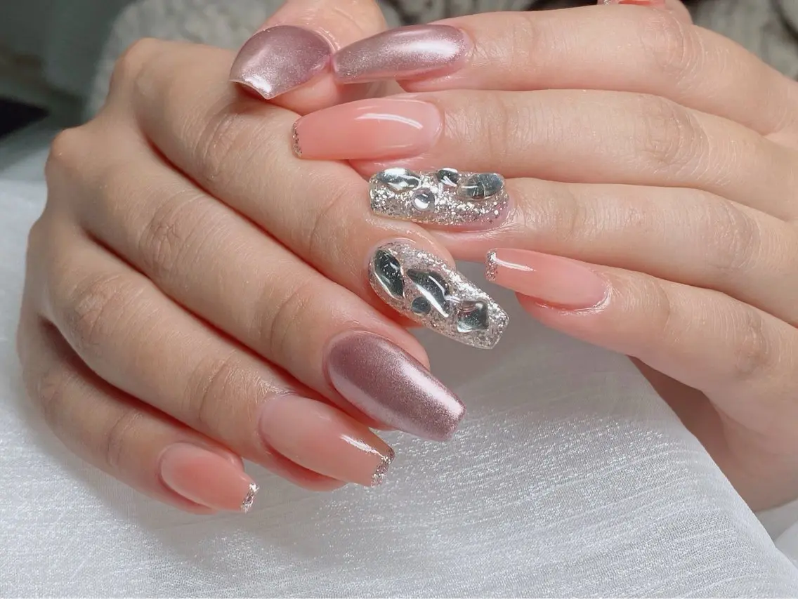 ネイル アートネイル チークネイル 長さ出し フラッシュネイル フットネイル ハンドネイル Nail Ann【西川口店】のネイルデザイン
