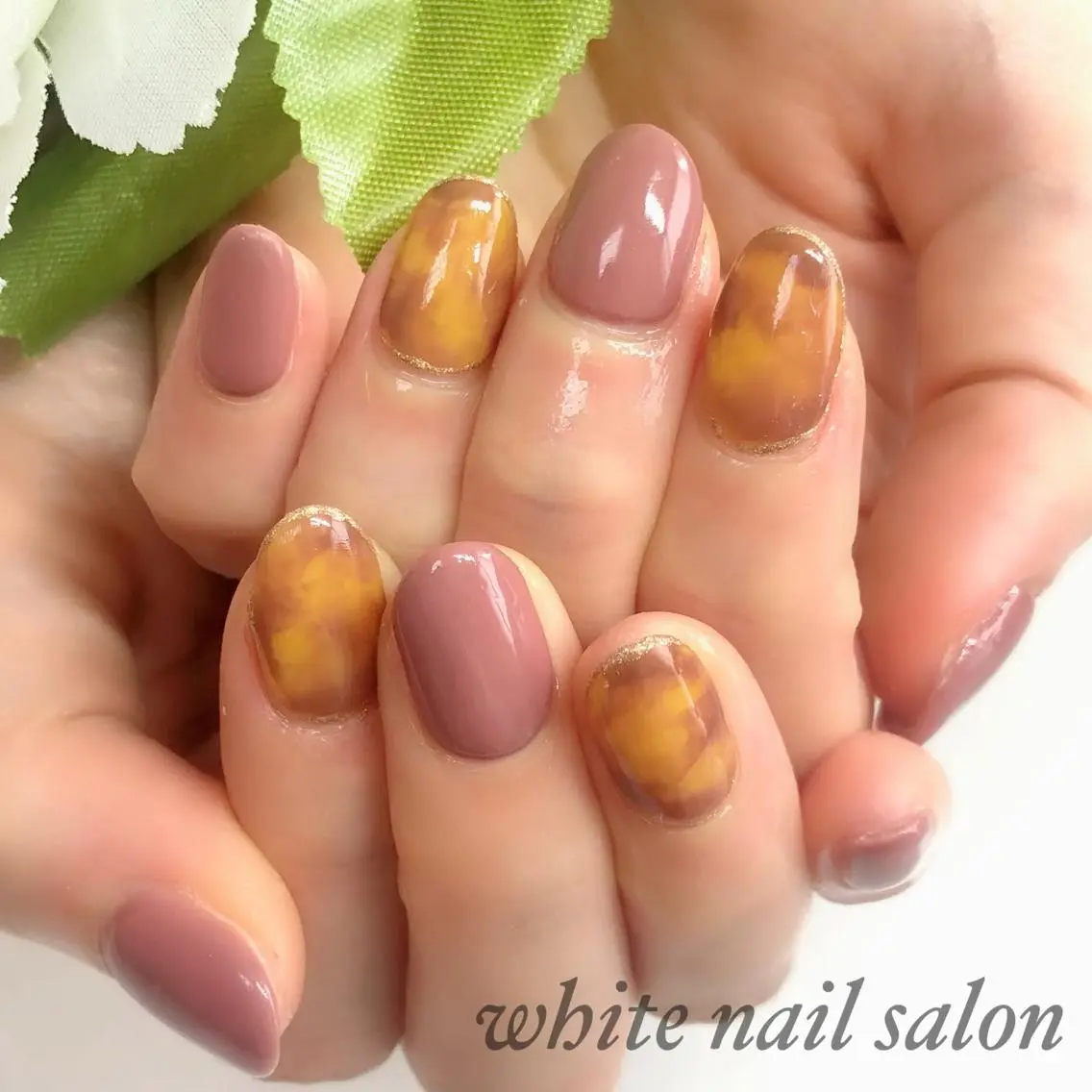 ネイル フットネイル ジェルネイル ハードジェル オフィスネイル スカルプネイル ハンドネイル white nail salonのネイルデザイン