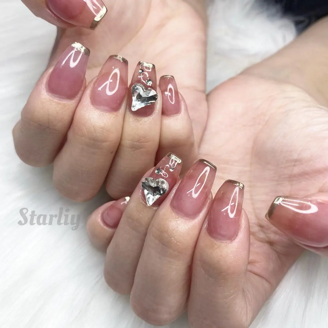 ネイル ~Starliy~ 三重県津市のネイルデザイン