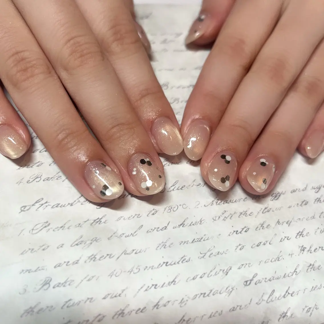 ネイル ハンドネイル li___nail 31のネイルデザイン