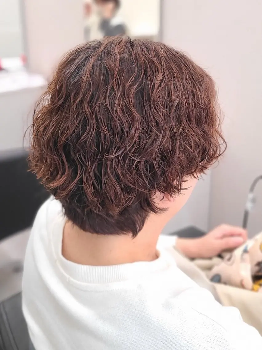 ショート パーマ ショートヘア カット パーマ 桐島 令奈のヘアスタイル