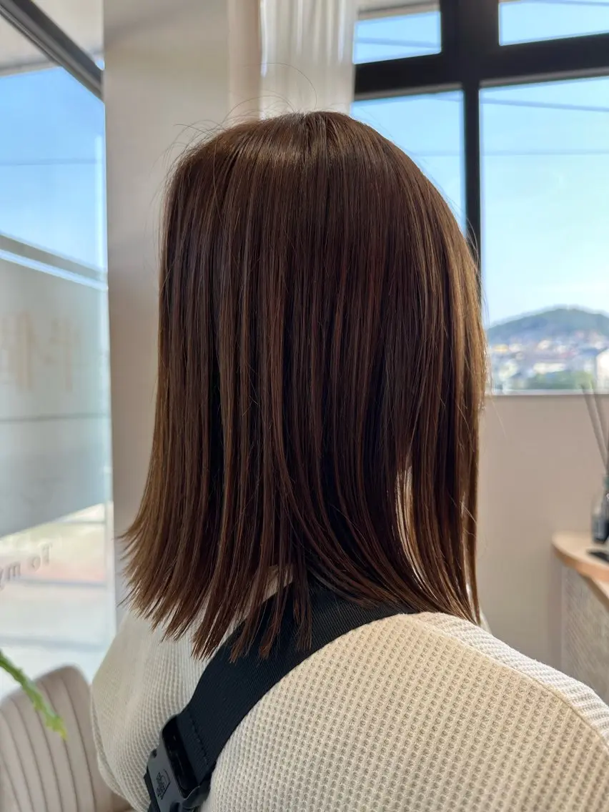 ミディアム LAULEA Renのヘアスタイル